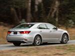 Lexus LS460 2012 года